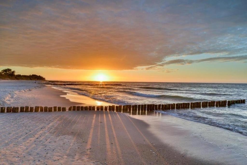 Apartamenty Sunrise Kolobrzeg Podczele Dış mekan fotoğraf